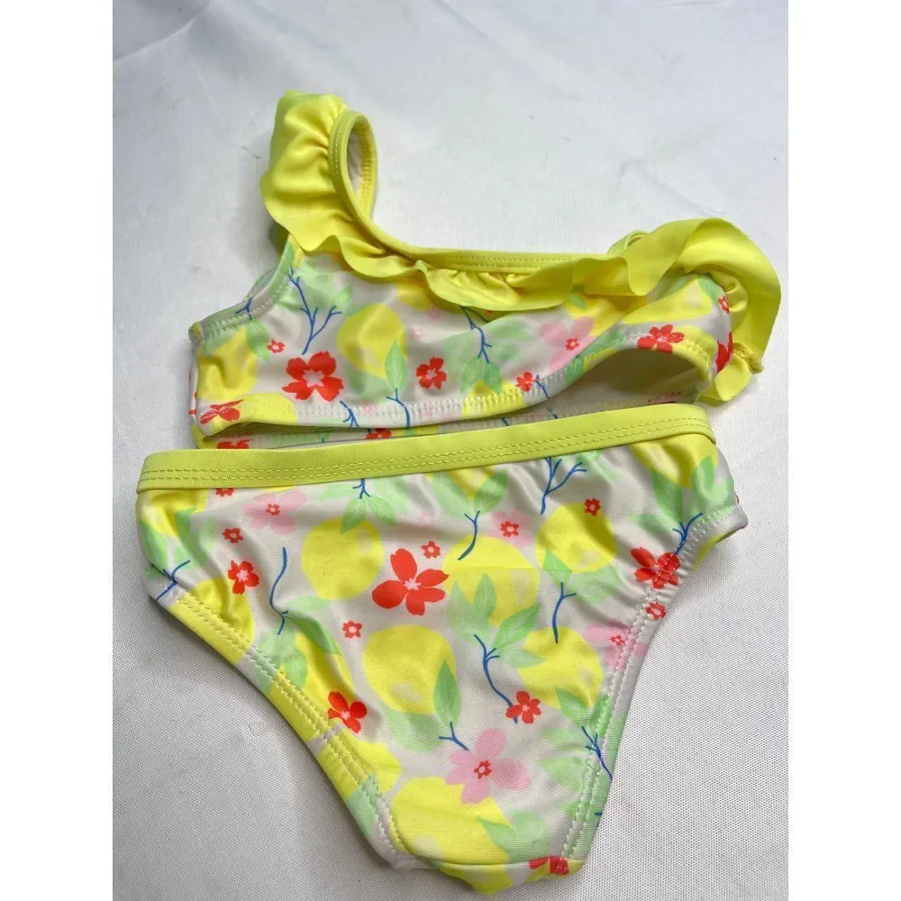 Vibrant Floral Swimsuit - Perfect for Summer‎ Fun!